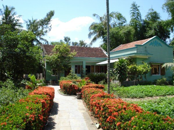 QUE NHA 2 (600 x 450).jpg